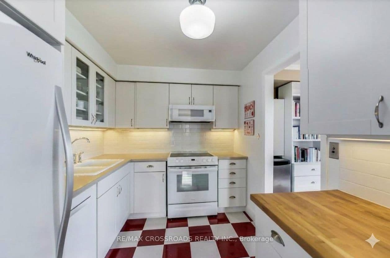 298 JARVIS Street, Unit 706 thumbnail 7