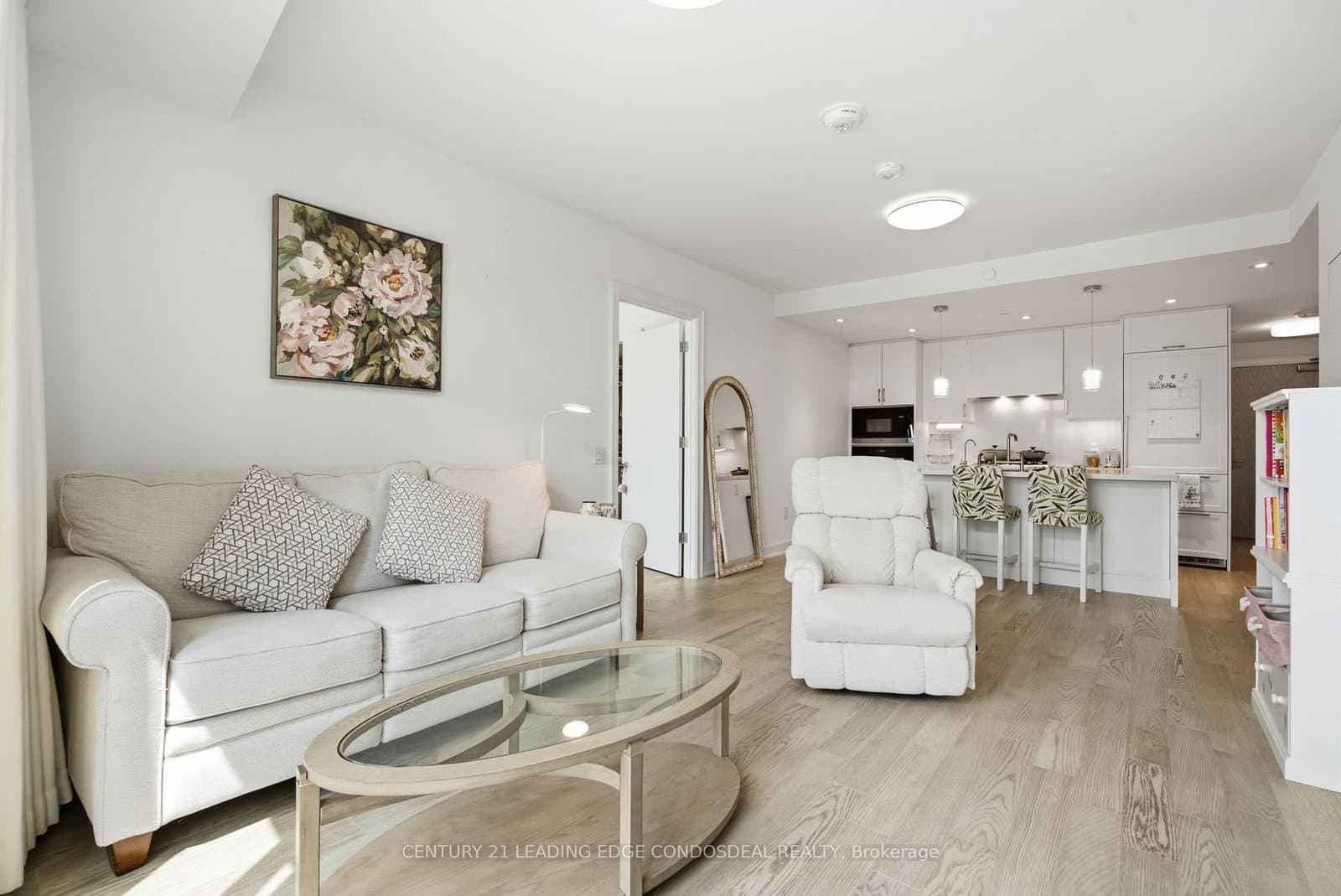1 Strathgowan Avenue, Unit 503 thumbnail 17
