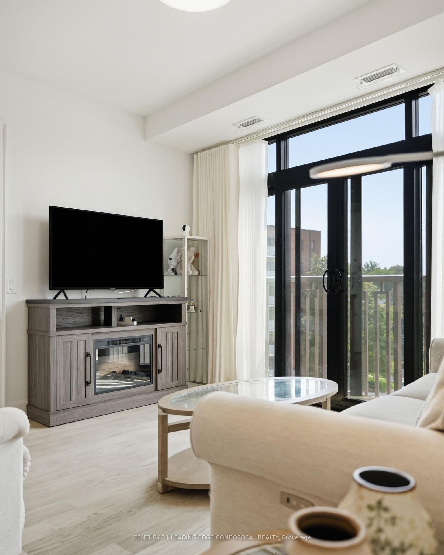 1 Strathgowan Avenue, Unit 503 thumbnail 19