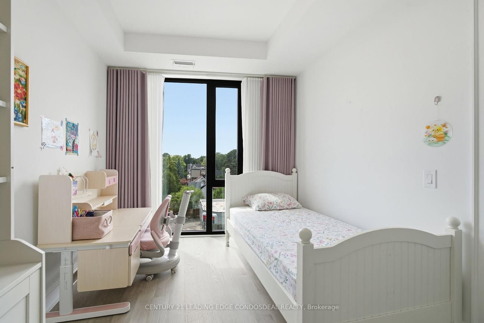 1 Strathgowan Avenue, Unit 503 thumbnail 28