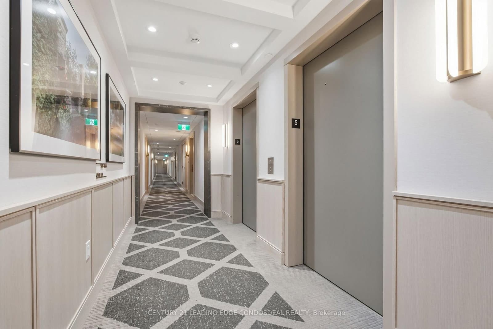 1 Strathgowan Avenue, Unit 503 thumbnail 3