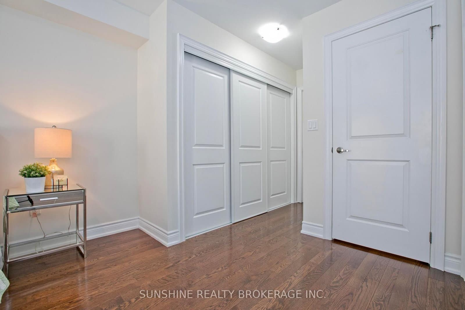 20 Hargrave Lane, Unit 12 thumbnail 18