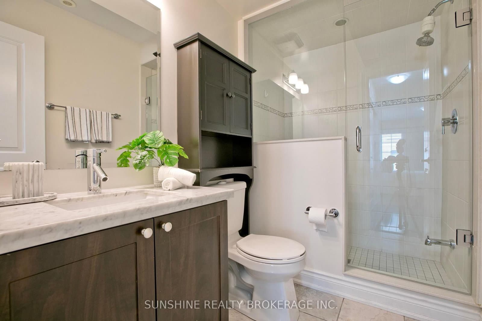 20 Hargrave Lane, Unit 12 thumbnail 19