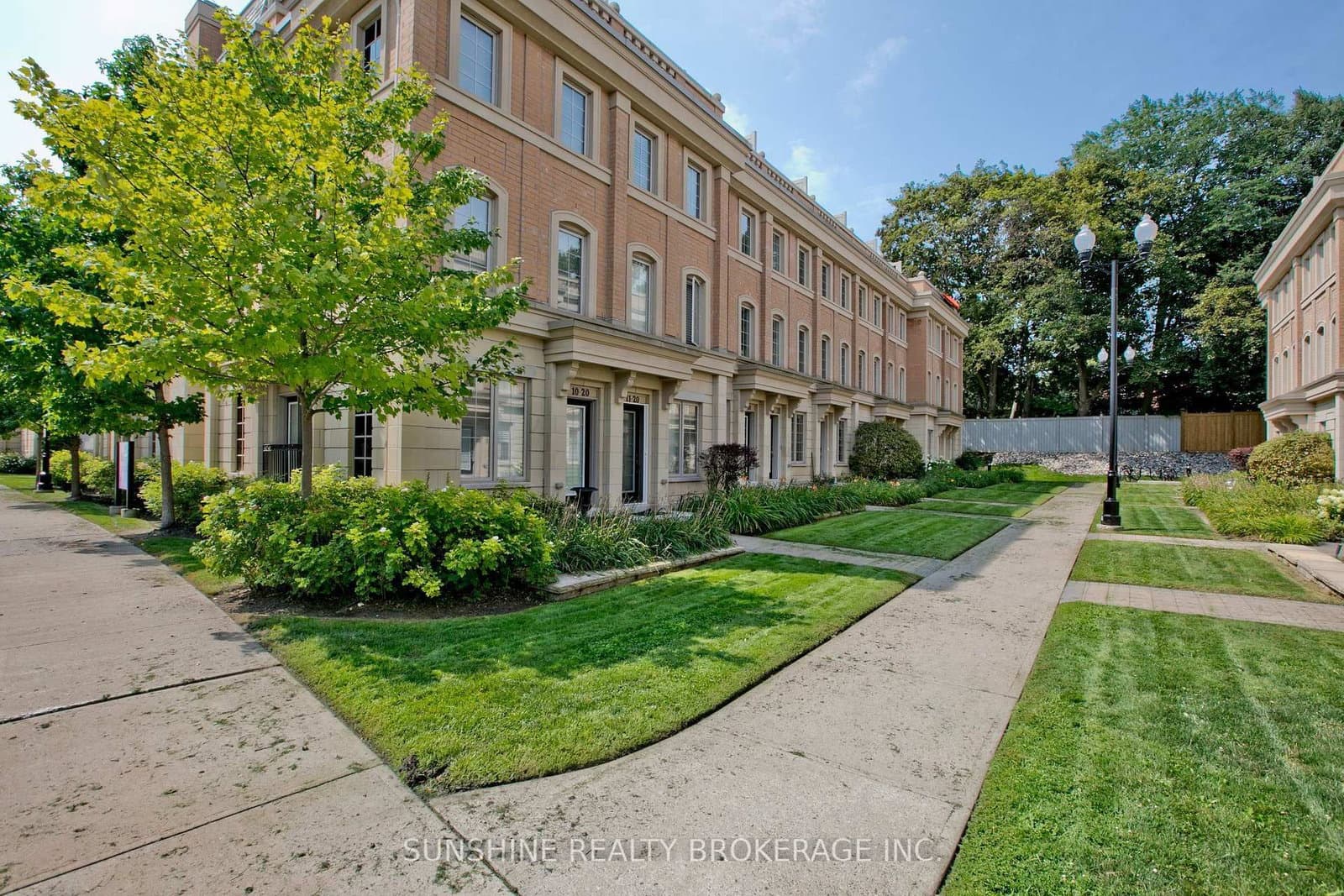 20 Hargrave Lane, Unit 12 thumbnail 2