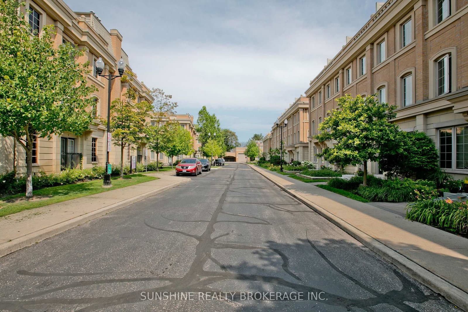 20 Hargrave Lane, Unit 12 thumbnail 31