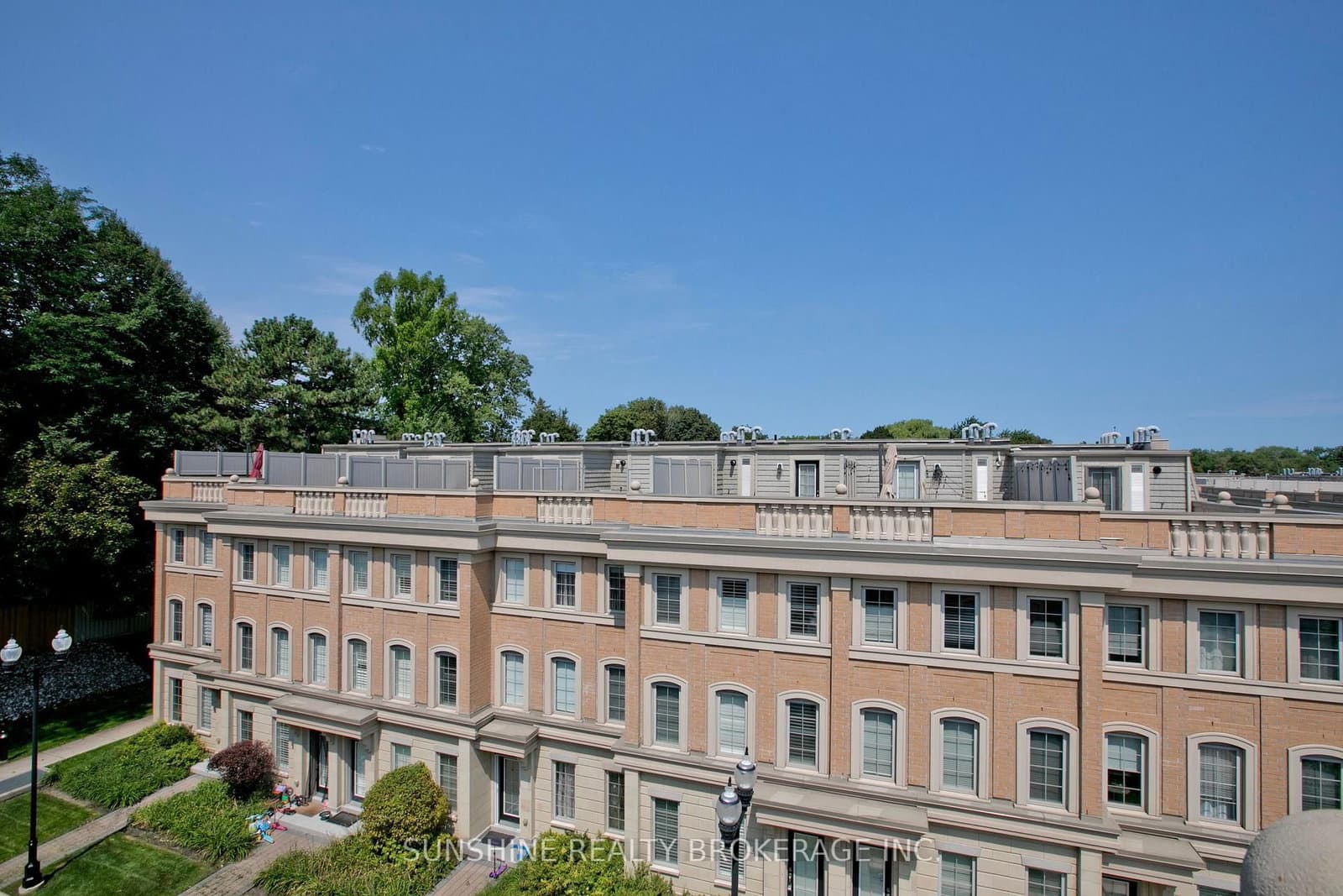 20 Hargrave Lane, Unit 12 thumbnail 32