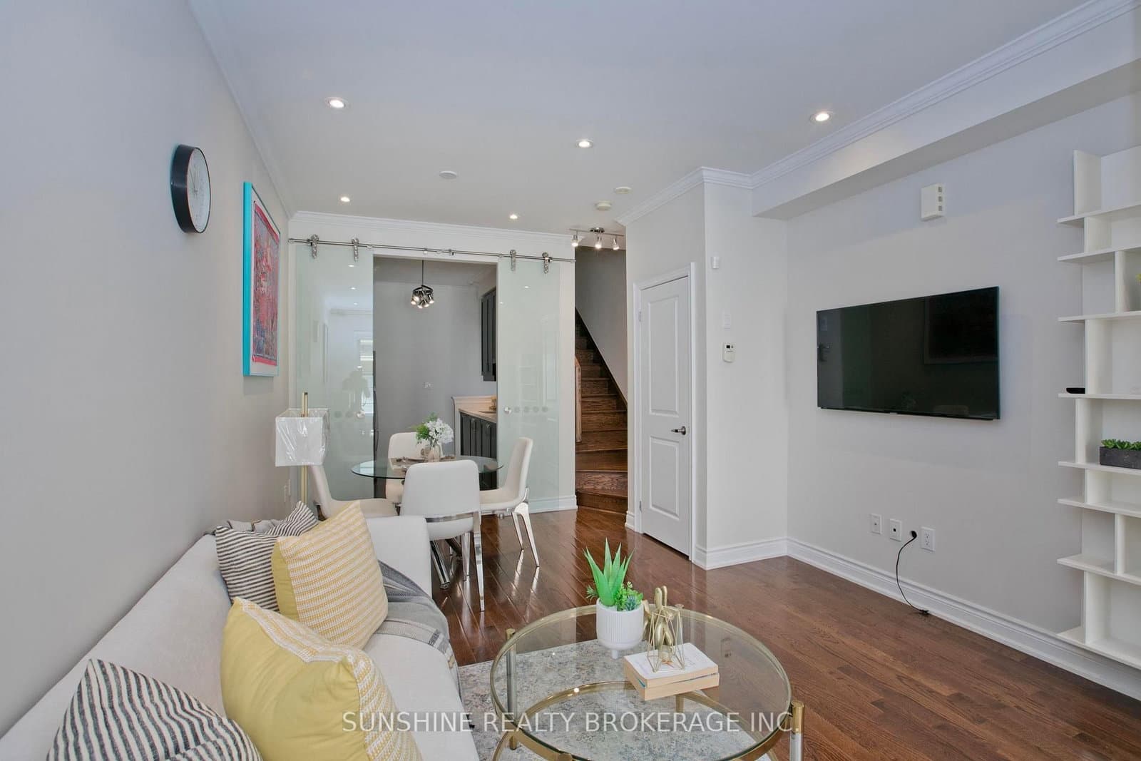 20 Hargrave Lane, Unit 12 thumbnail 8