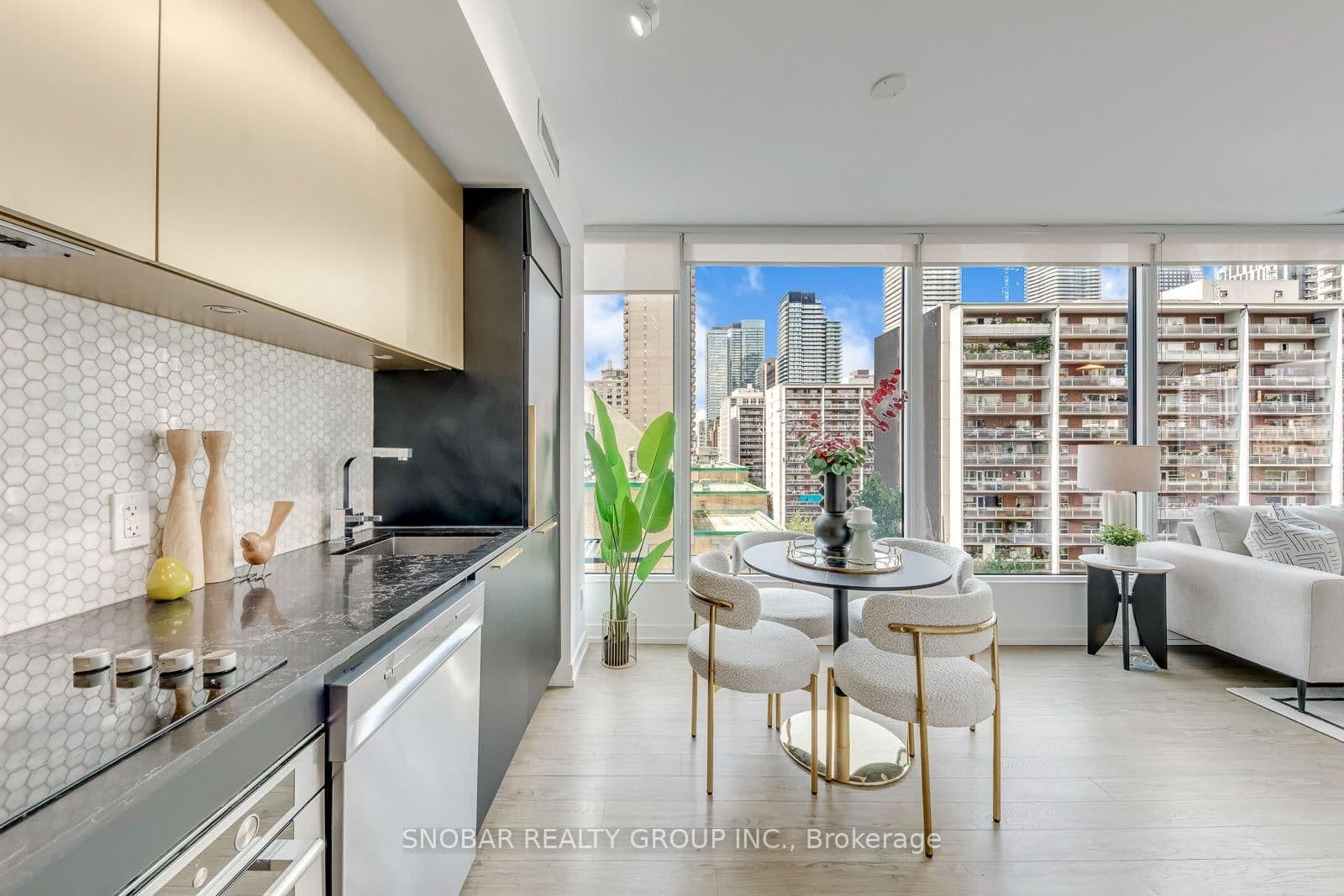 85 Wood Street, Unit 1006 thumbnail 6