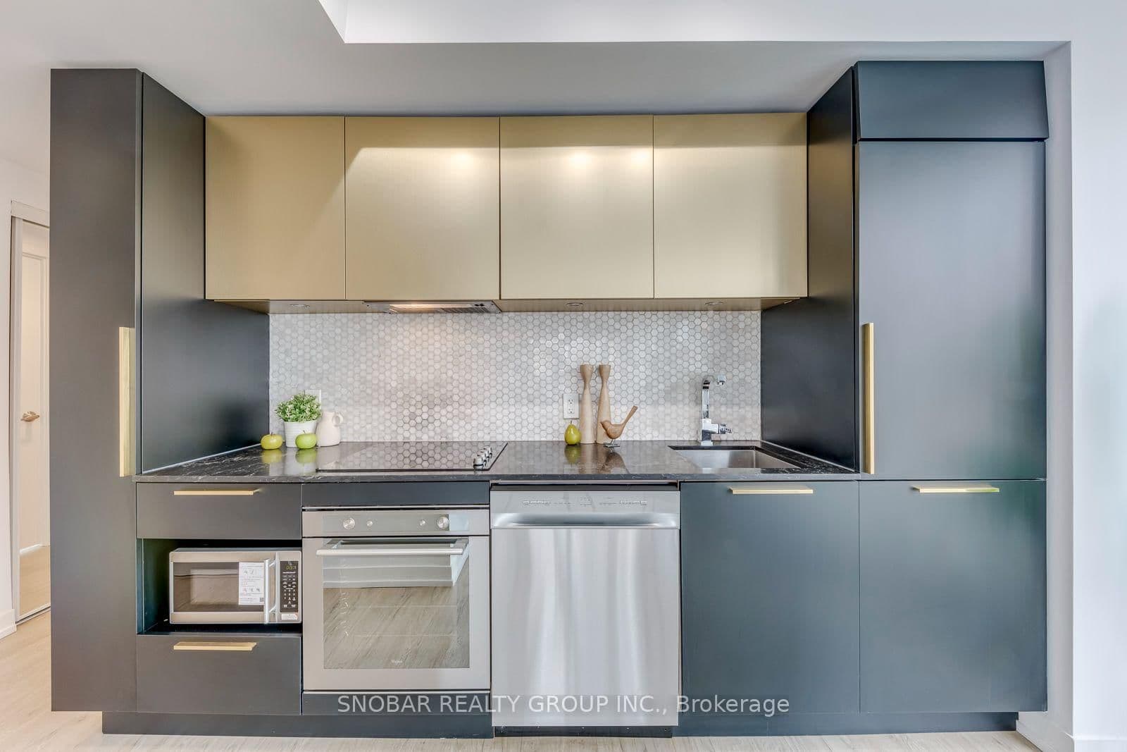 85 Wood Street, Unit 1006 thumbnail 7