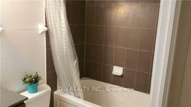 5793 Yonge Street, Unit 806 thumbnail 7