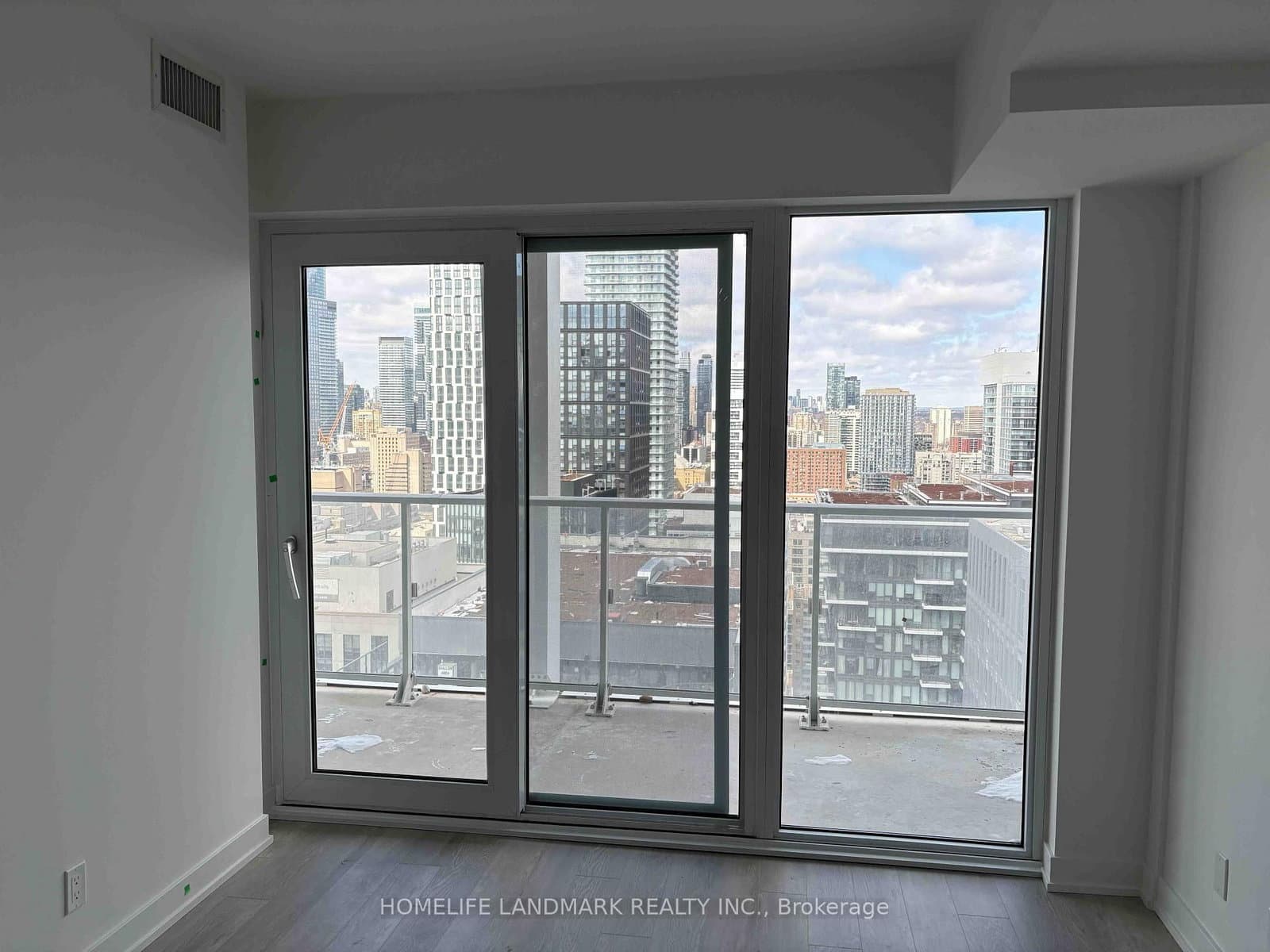 88 Queen Street E, Unit 3712 thumbnail 7