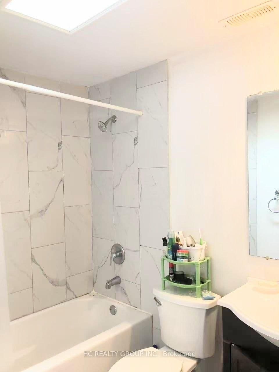 92 Pembroke Street, Unit Upper 2 thumbnail 5