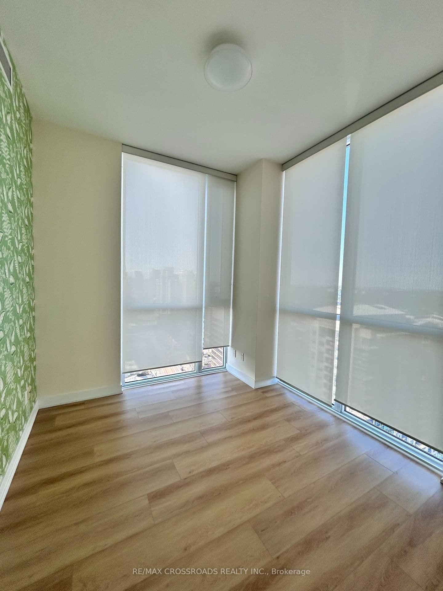 5180 Yonge Street, Unit 2405 thumbnail 19