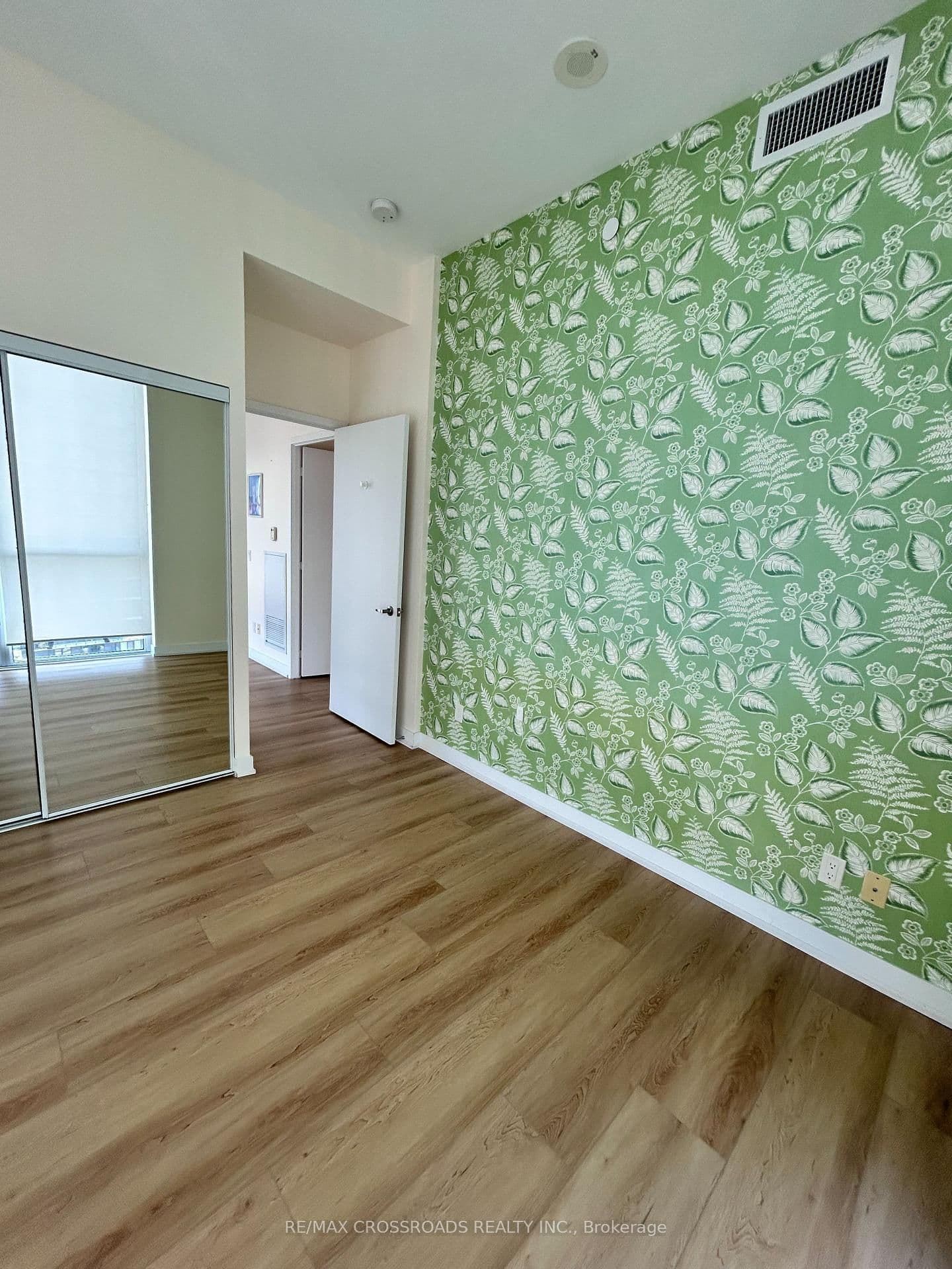 5180 Yonge Street, Unit 2405 thumbnail 20