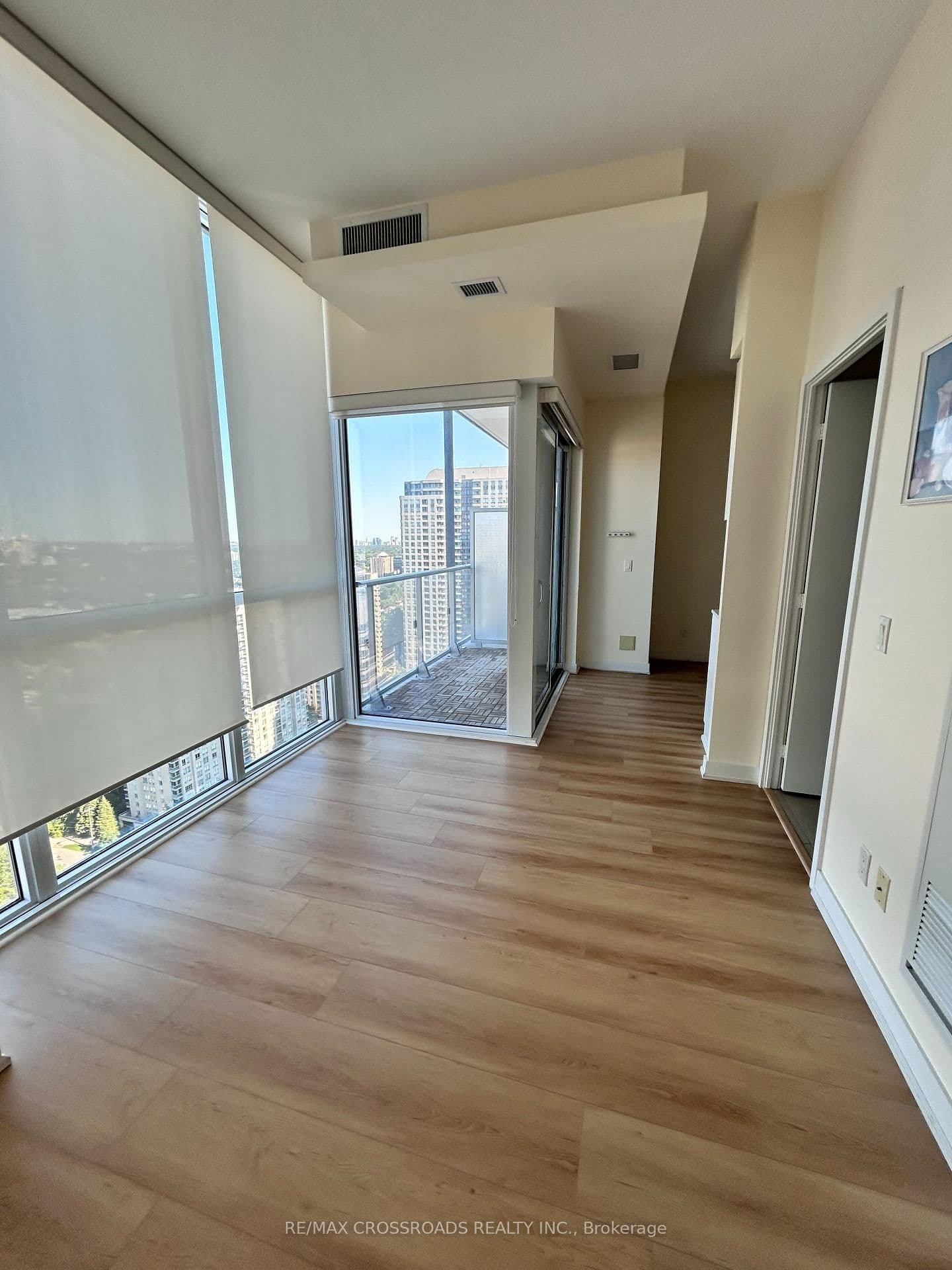 5180 Yonge Street, Unit 2405 thumbnail 21