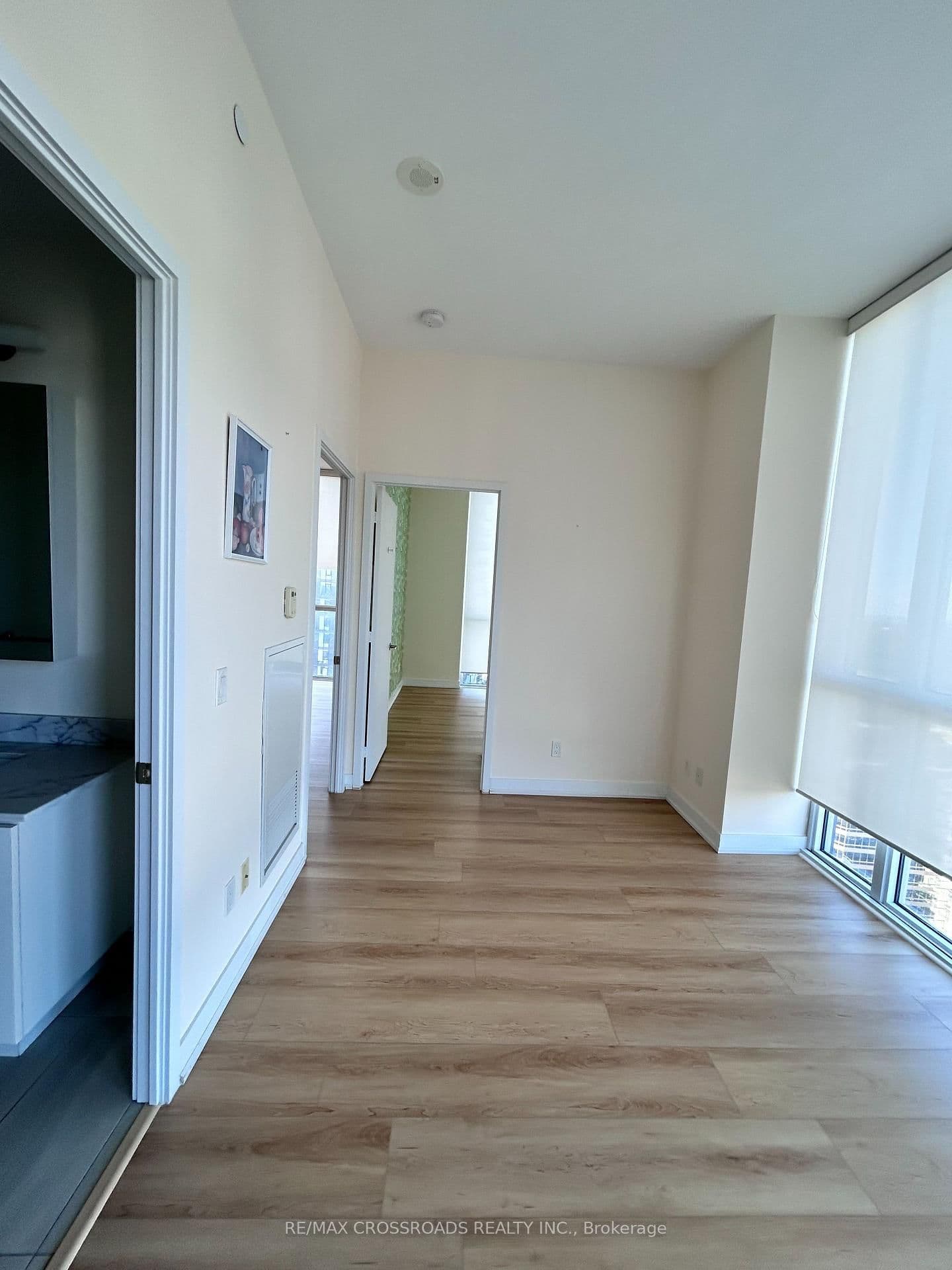 5180 Yonge Street, Unit 2405 thumbnail 22