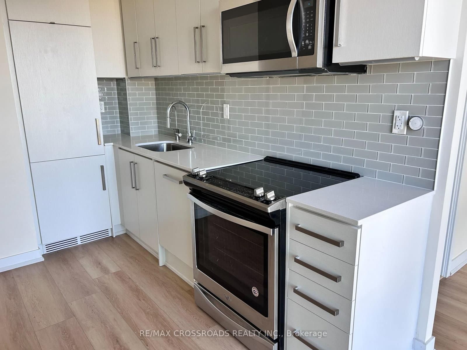 5180 Yonge Street, Unit 2405 thumbnail 24
