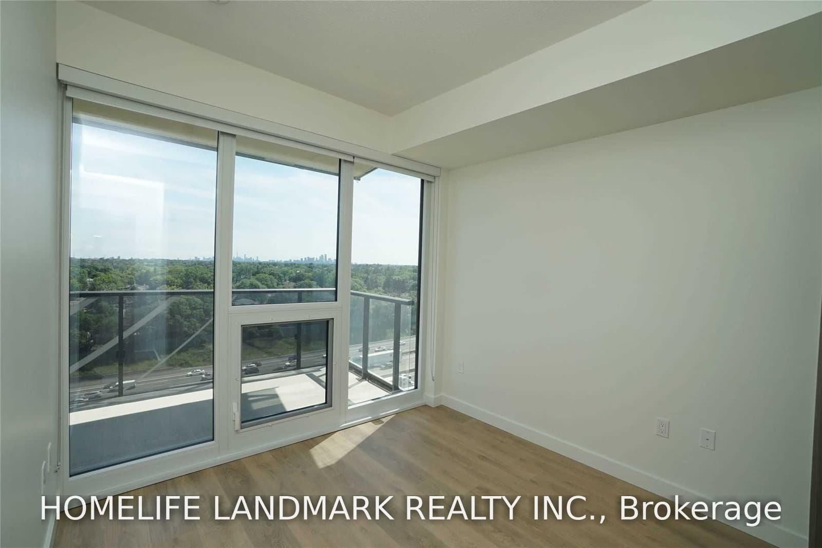 95 Mcmahon Drive, Unit 1605 thumbnail 15