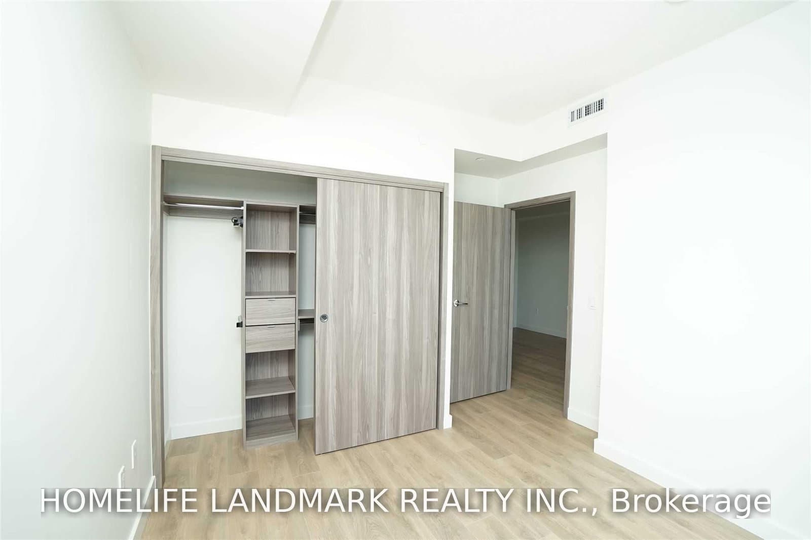 95 Mcmahon Drive, Unit 1605 thumbnail 17