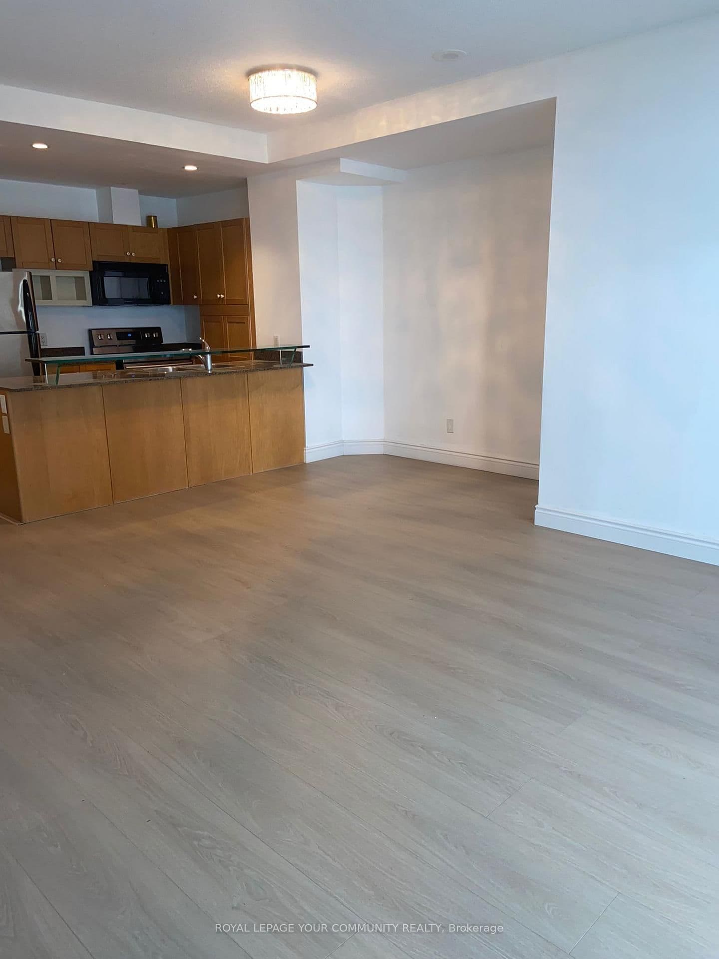 8 York Street, Unit 2206 thumbnail 7