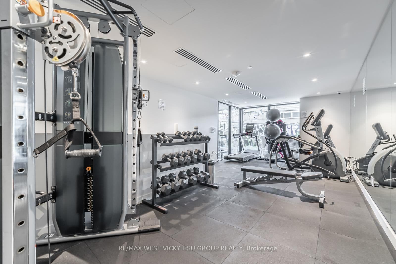 458 Richmond Street W, Unit 806 thumbnail 27