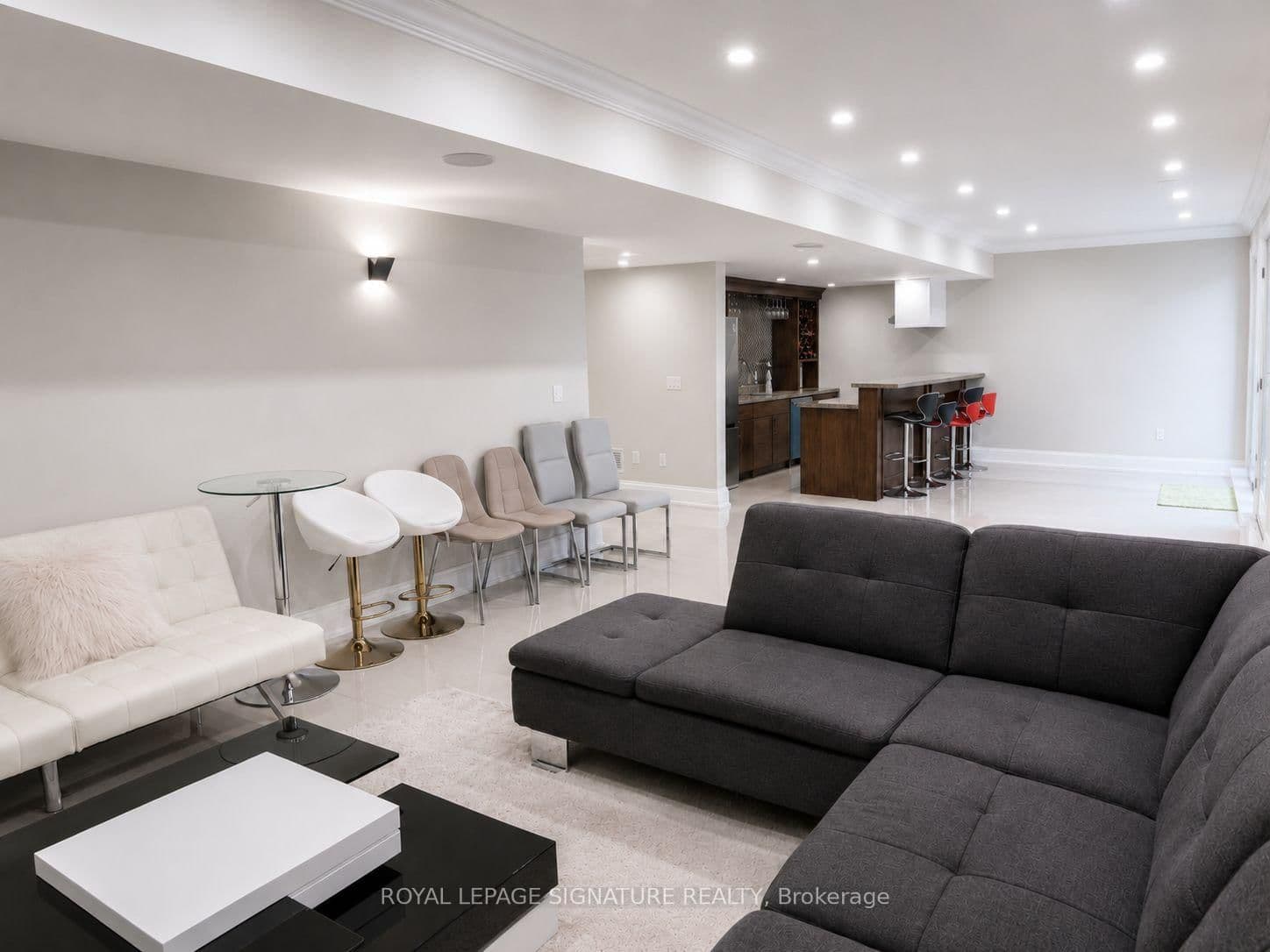 12 Terrace Avenue, Unit Lower thumbnail 13