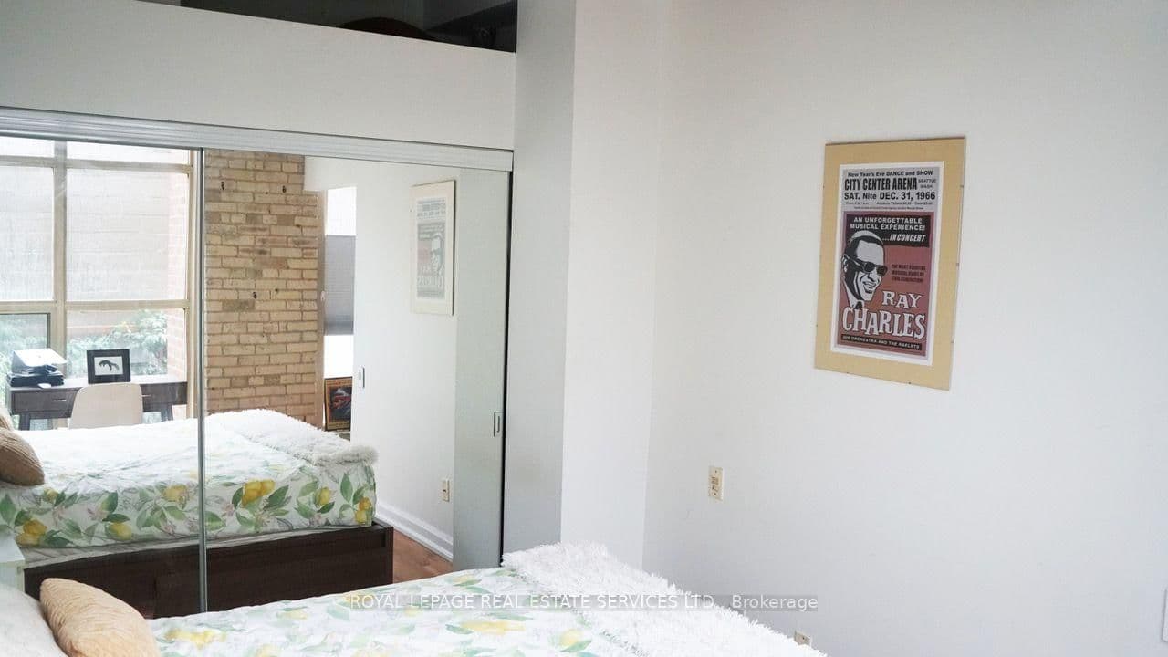 736 Dundas Street E, Unit 203 thumbnail 19