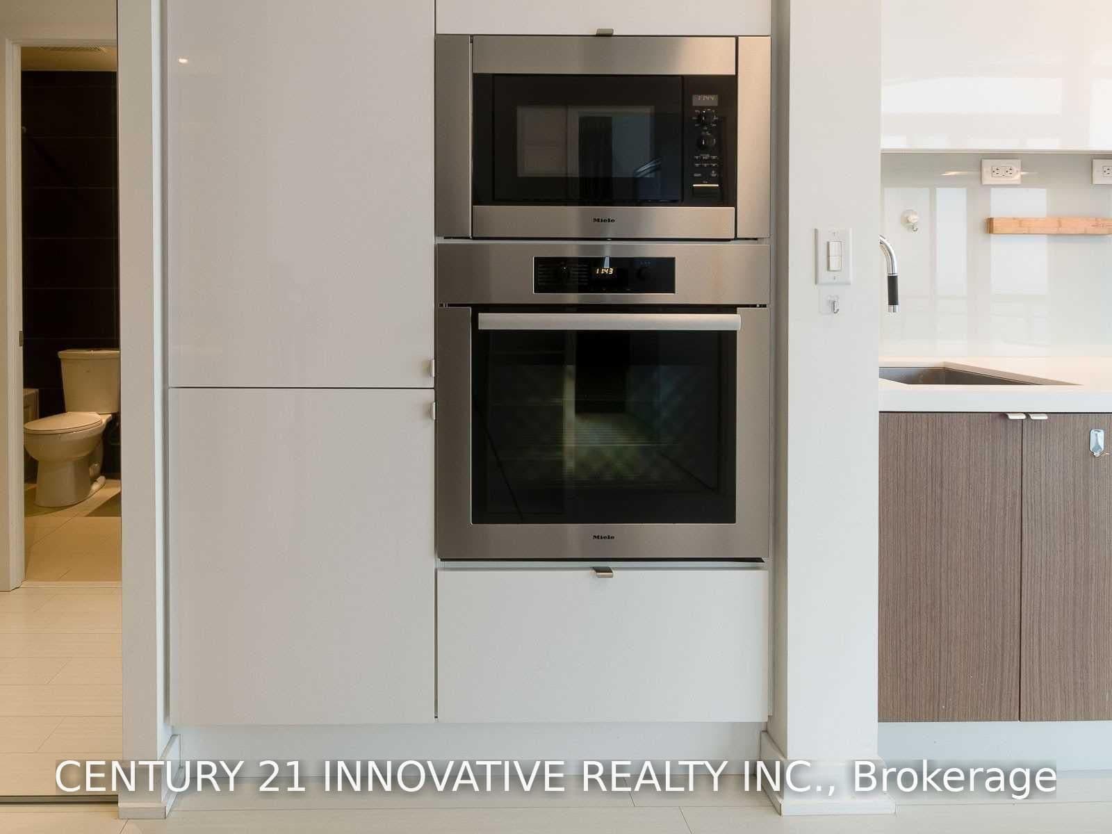 21 Iceboat Terrace, Unit 3612 thumbnail 20