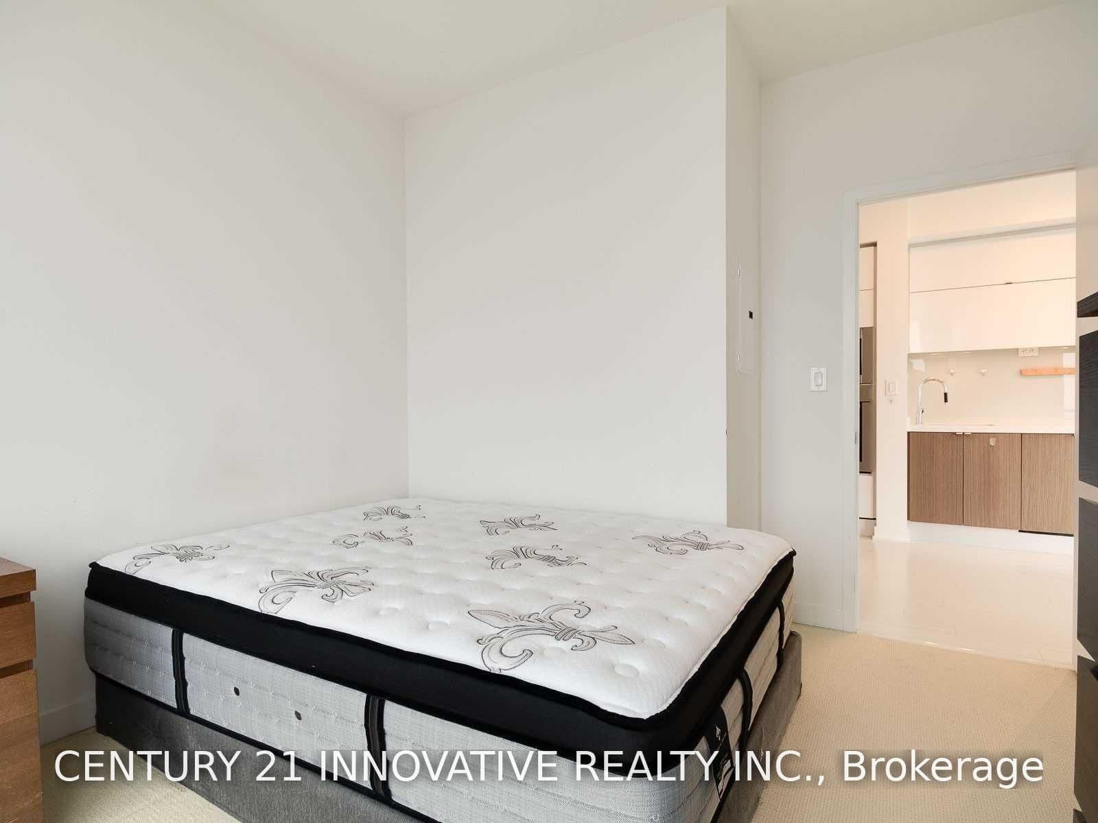 21 Iceboat Terrace, Unit 3612 thumbnail 23