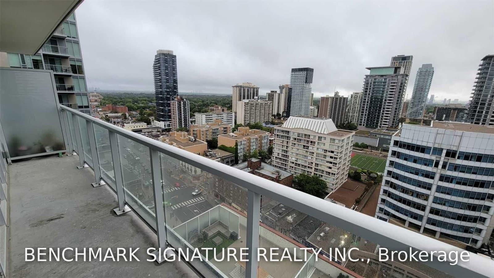 33 Helendale Avenue, Unit 1505 thumbnail 15