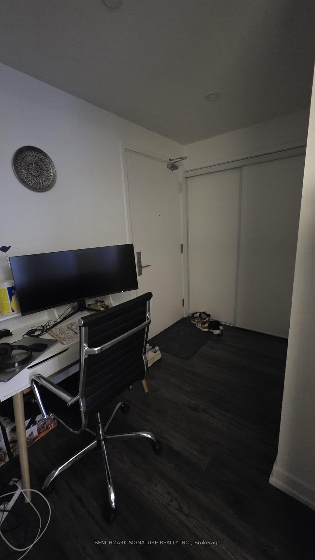 33 Helendale Avenue, Unit 1505 thumbnail 7