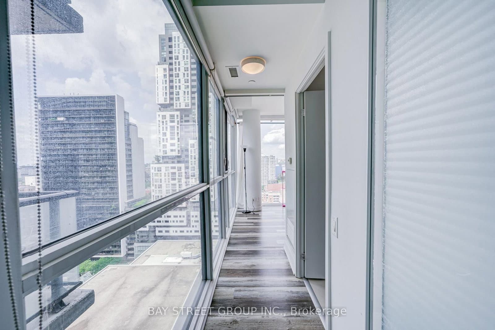 290 Adelaide Street W, Unit 1804 thumbnail 15