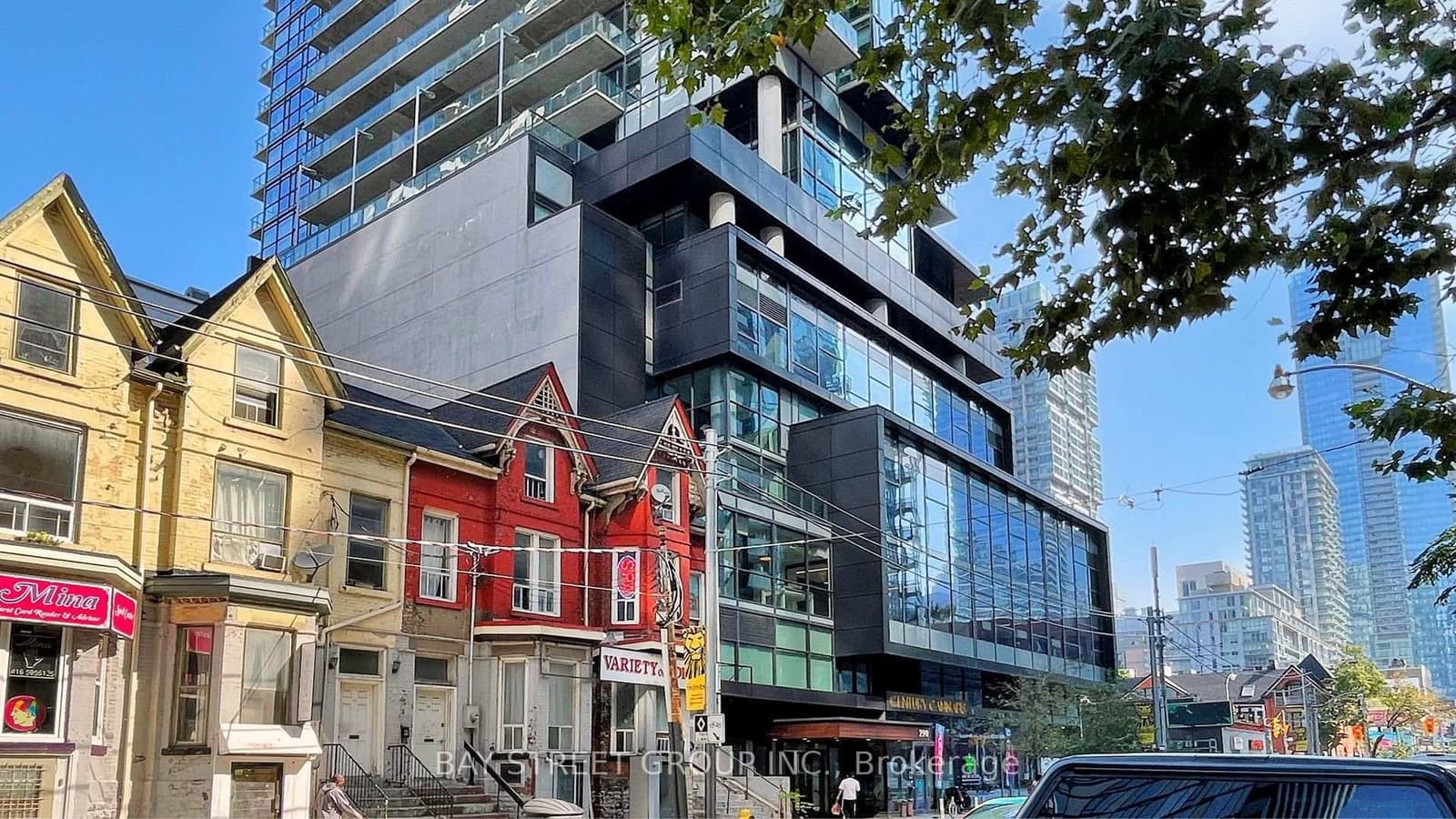 290 Adelaide Street W, Unit 1804 thumbnail 2