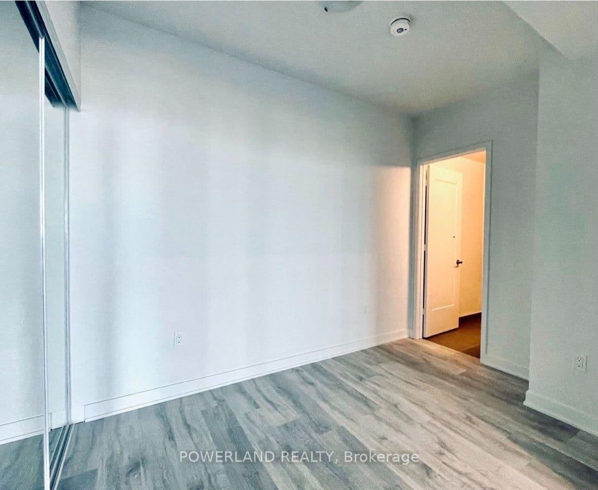 70 Princess Street, Unit 2806 thumbnail 11