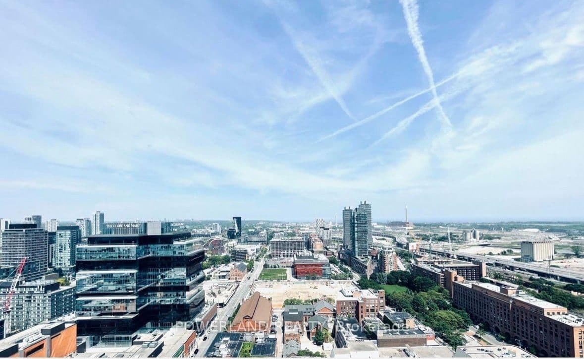 70 Princess Street, Unit 2806 thumbnail 15