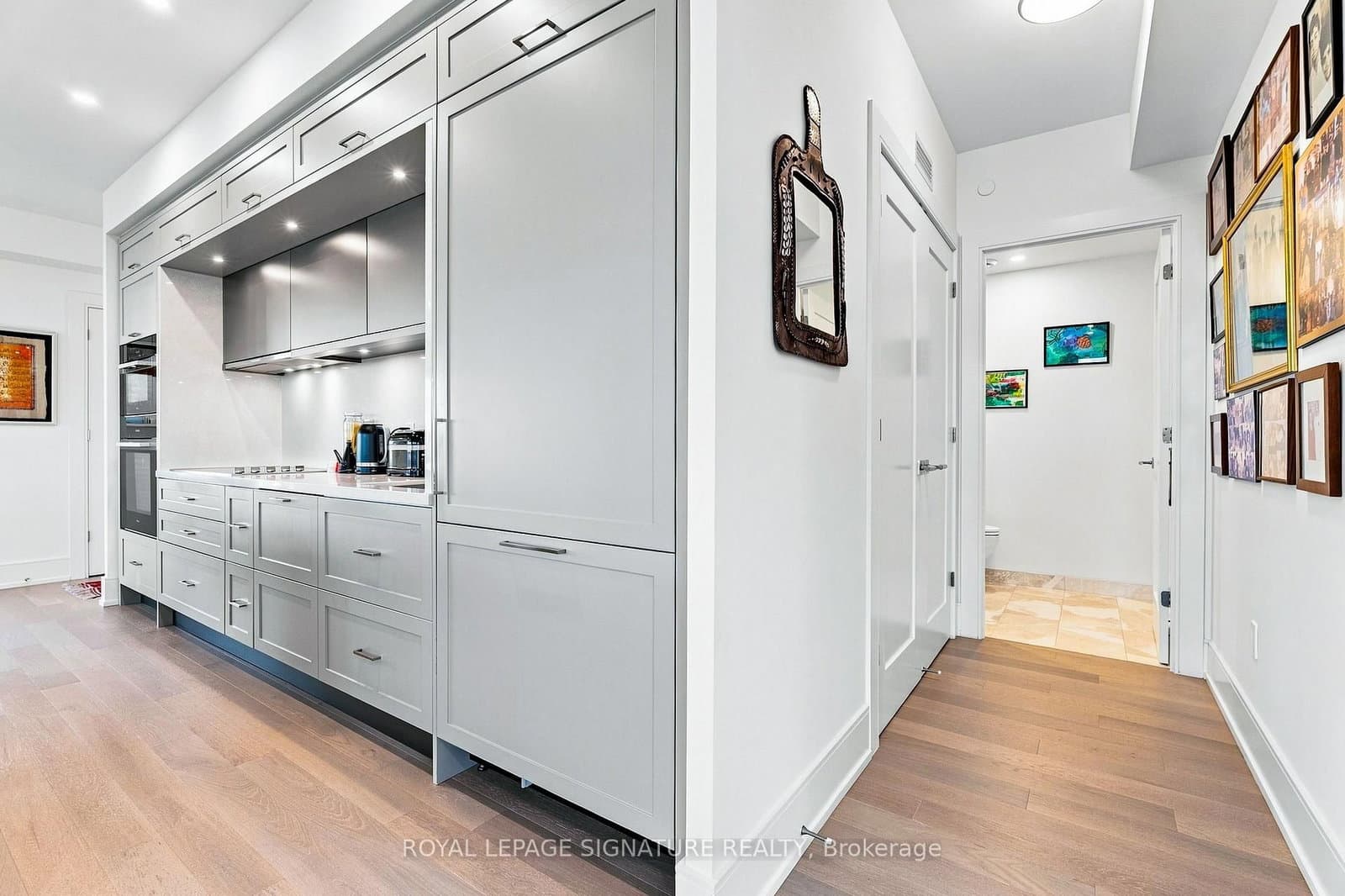 10 Inn On the Park Drive, Unit 2709 thumbnail 18