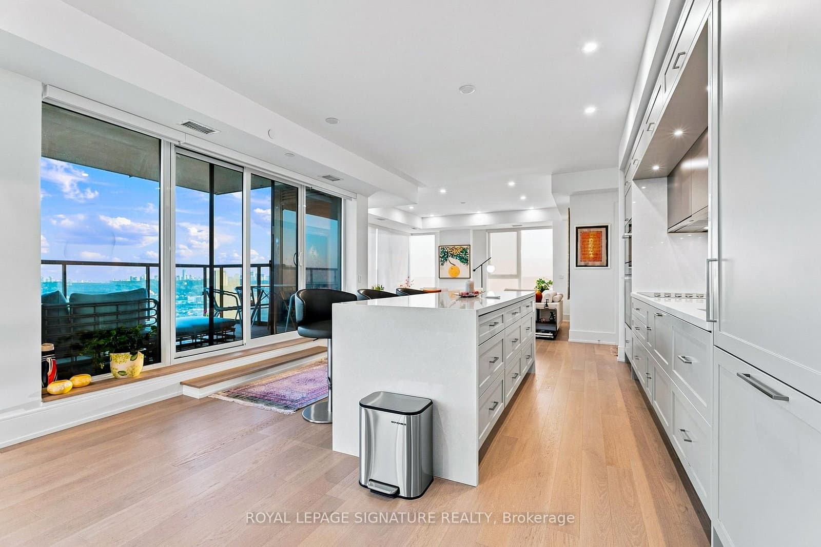 10 Inn On the Park Drive, Unit 2709 thumbnail 21