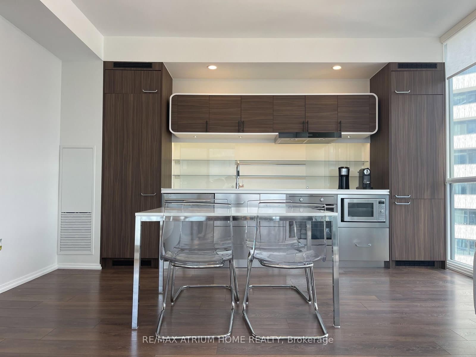 45 Charles Street E, Unit 3910 thumbnail 8