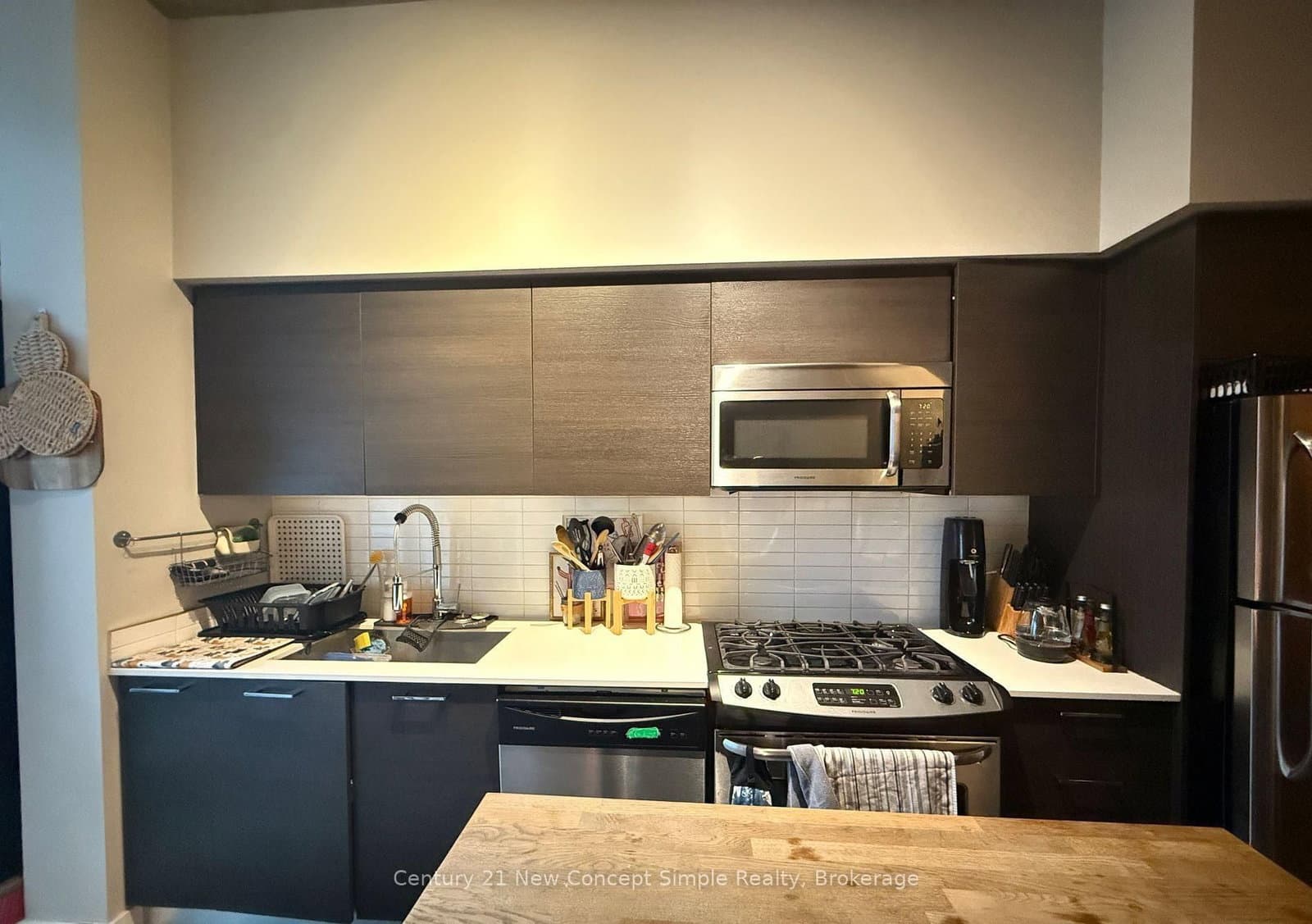 399 Adelaide Street W, Unit 305 thumbnail 8