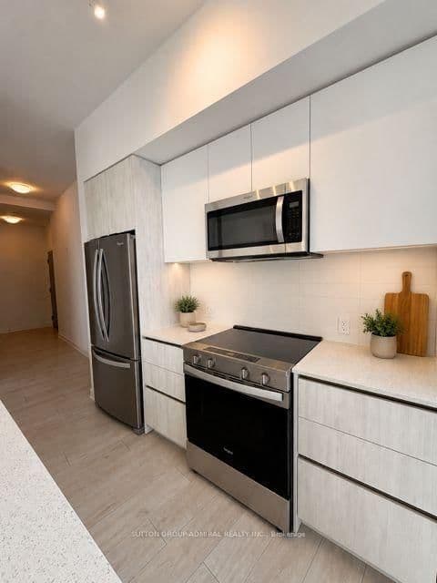 5858 Yonge Street, Unit TH10 thumbnail 12