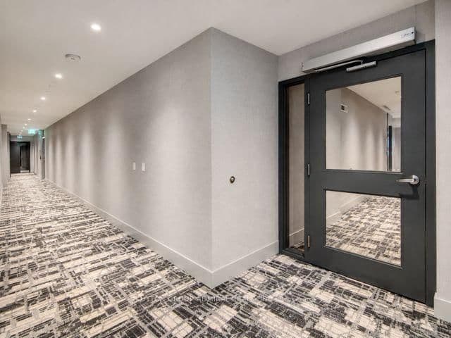 5858 Yonge Street, Unit TH10 thumbnail 28