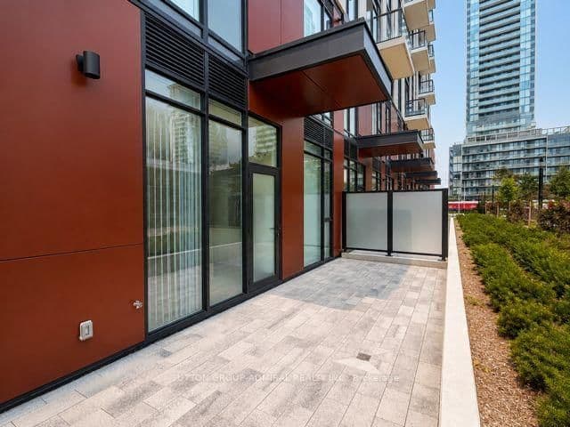 5858 Yonge Street, Unit TH10 thumbnail 31