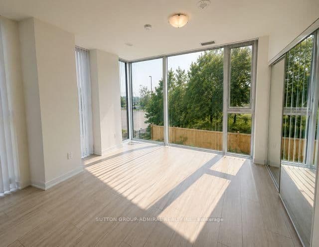 5858 Yonge Street, Unit TH10 thumbnail 21