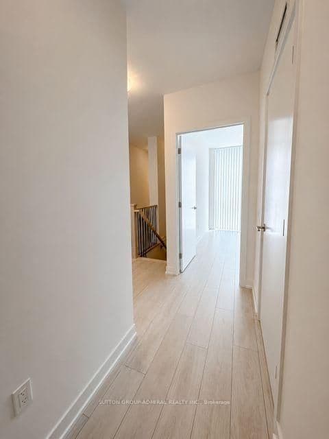 5858 Yonge Street, Unit TH10 thumbnail 26