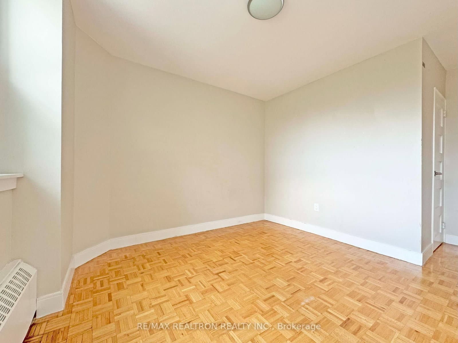 485 Huron Street, Unit 206 thumbnail 14