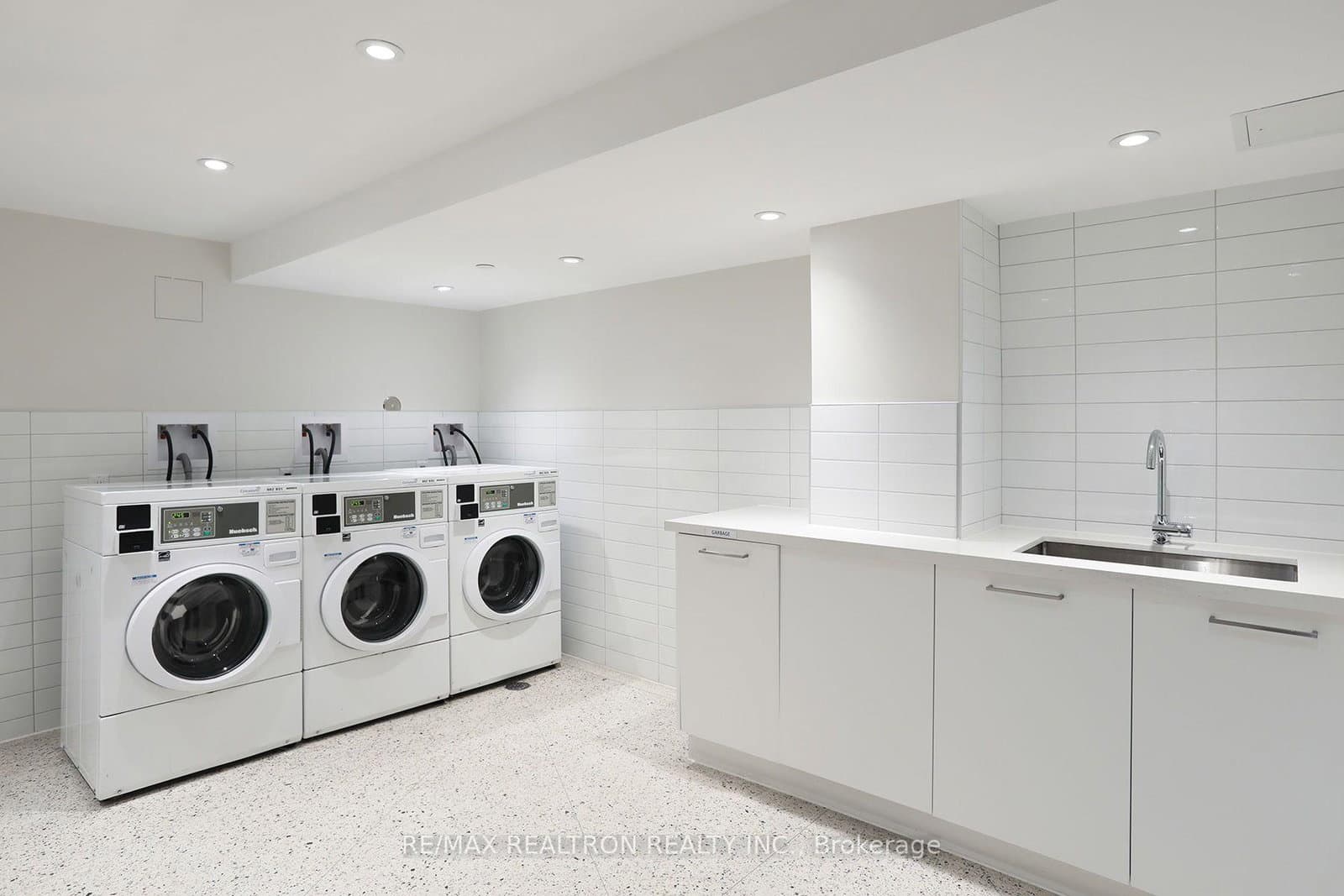 485 Huron Street, Unit 206 thumbnail 28