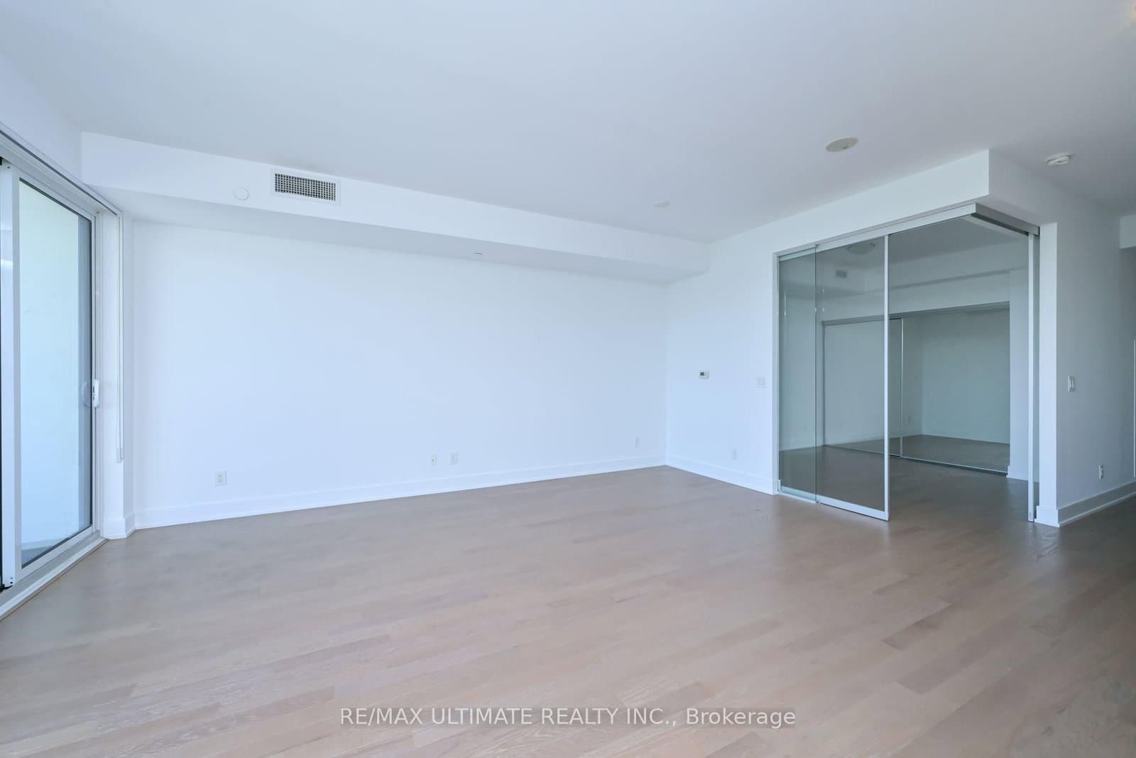 3018 Yonge Street, Unit 806 thumbnail 19