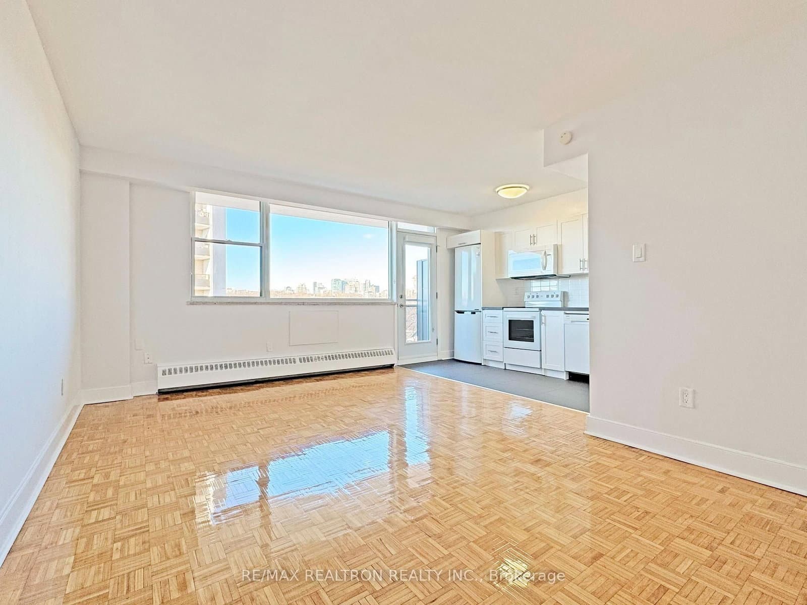 276 St George Street, Unit 308 thumbnail 3