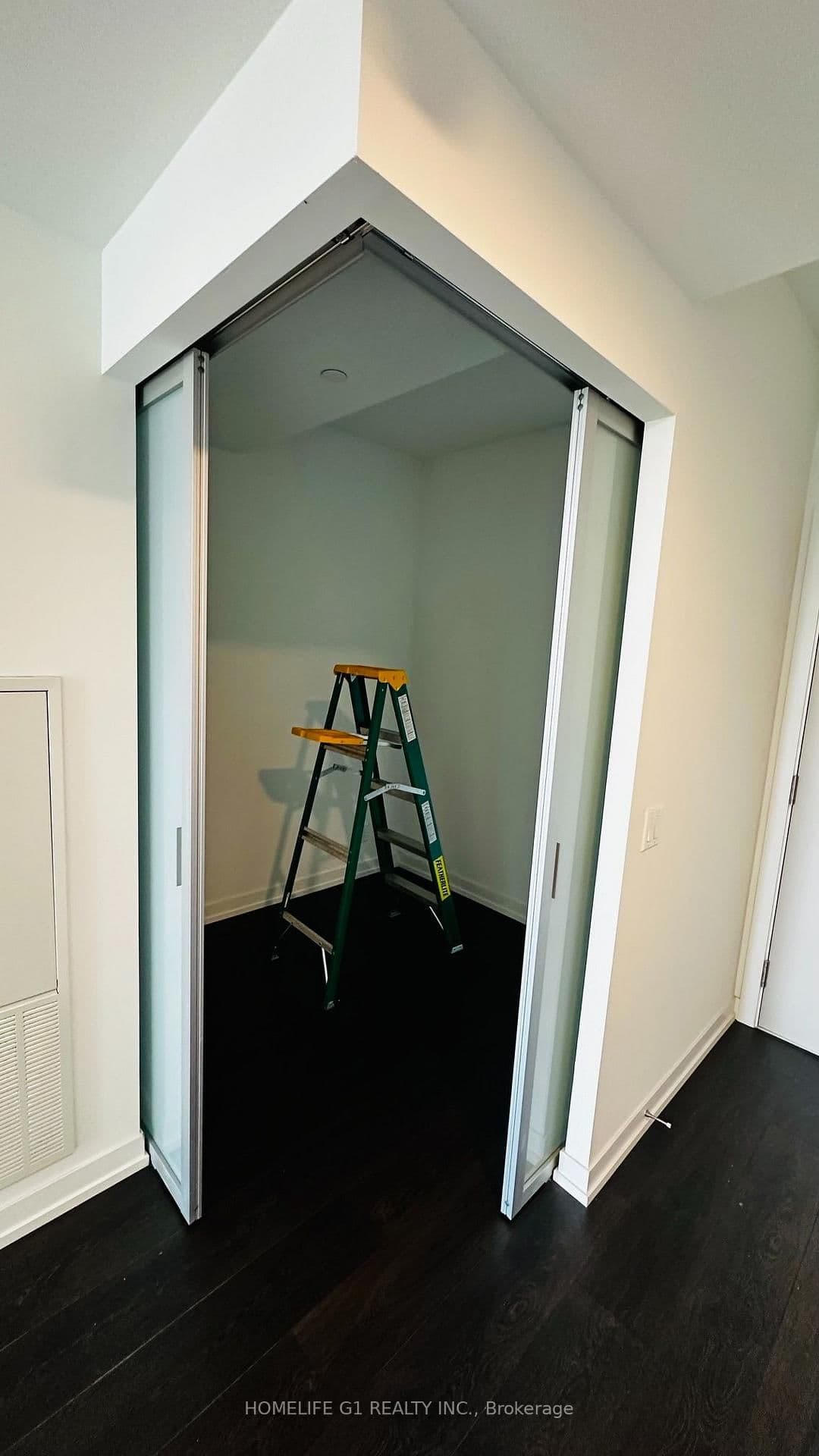 2020 Bathurst Street, Unit 1101 thumbnail 6