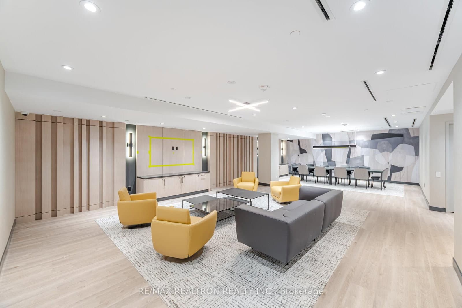 664 Spadina Avenue, Unit 710 thumbnail 30
